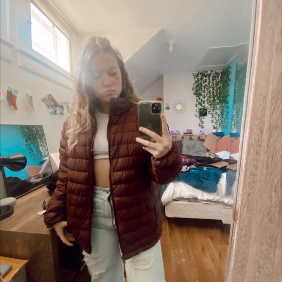 Brown puffer jacket - Picture 2 of 4